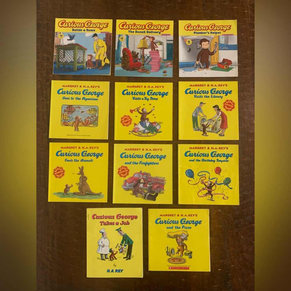 Curious George 🙉 11pc Paperback Children’s Picture Books  By H.A. Rey 📚 Bundle